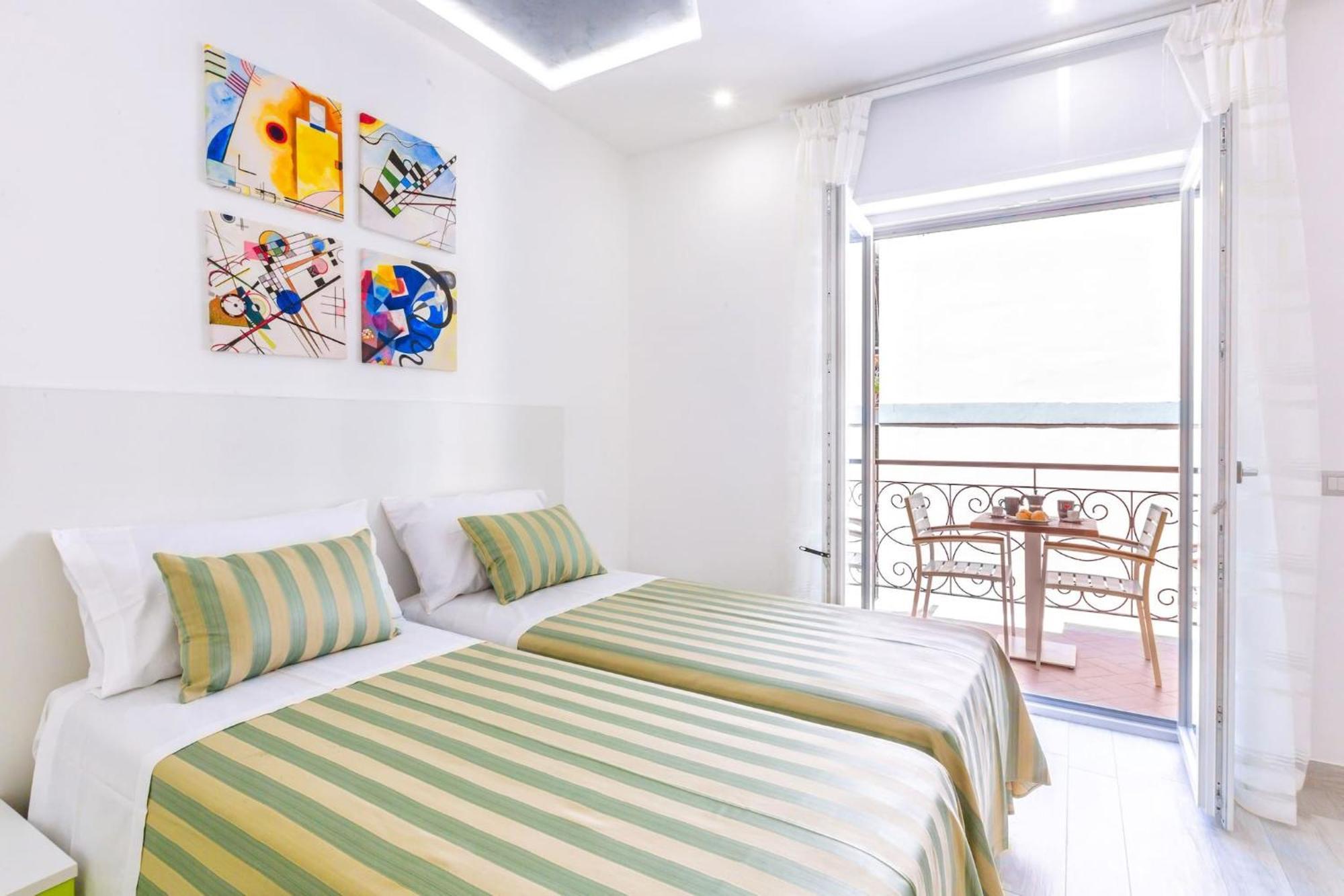Sorrentovibes - New & Stylish Two Bedroom Apartment With Balconies Екстериор снимка