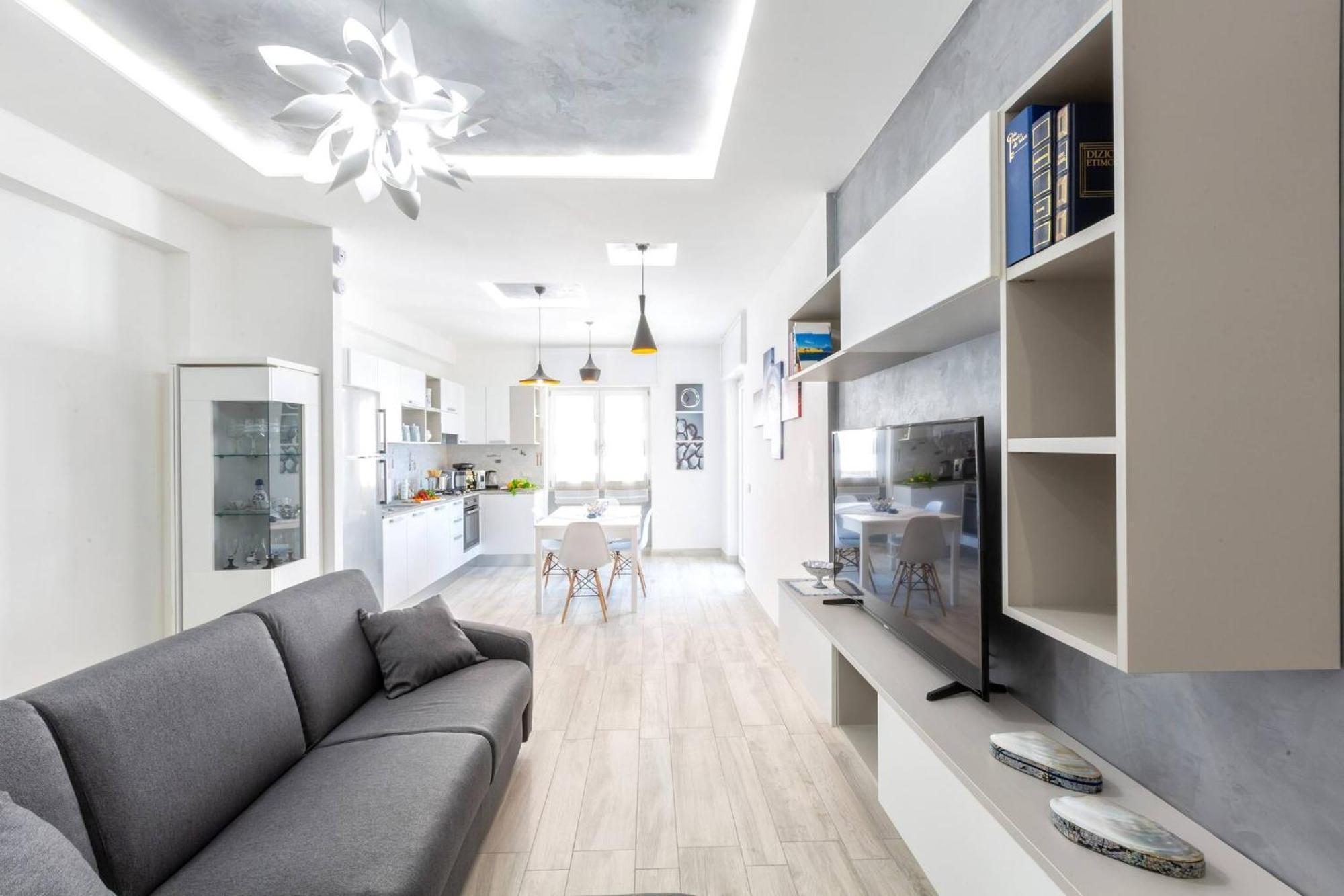 Sorrentovibes - New & Stylish Two Bedroom Apartment With Balconies Екстериор снимка
